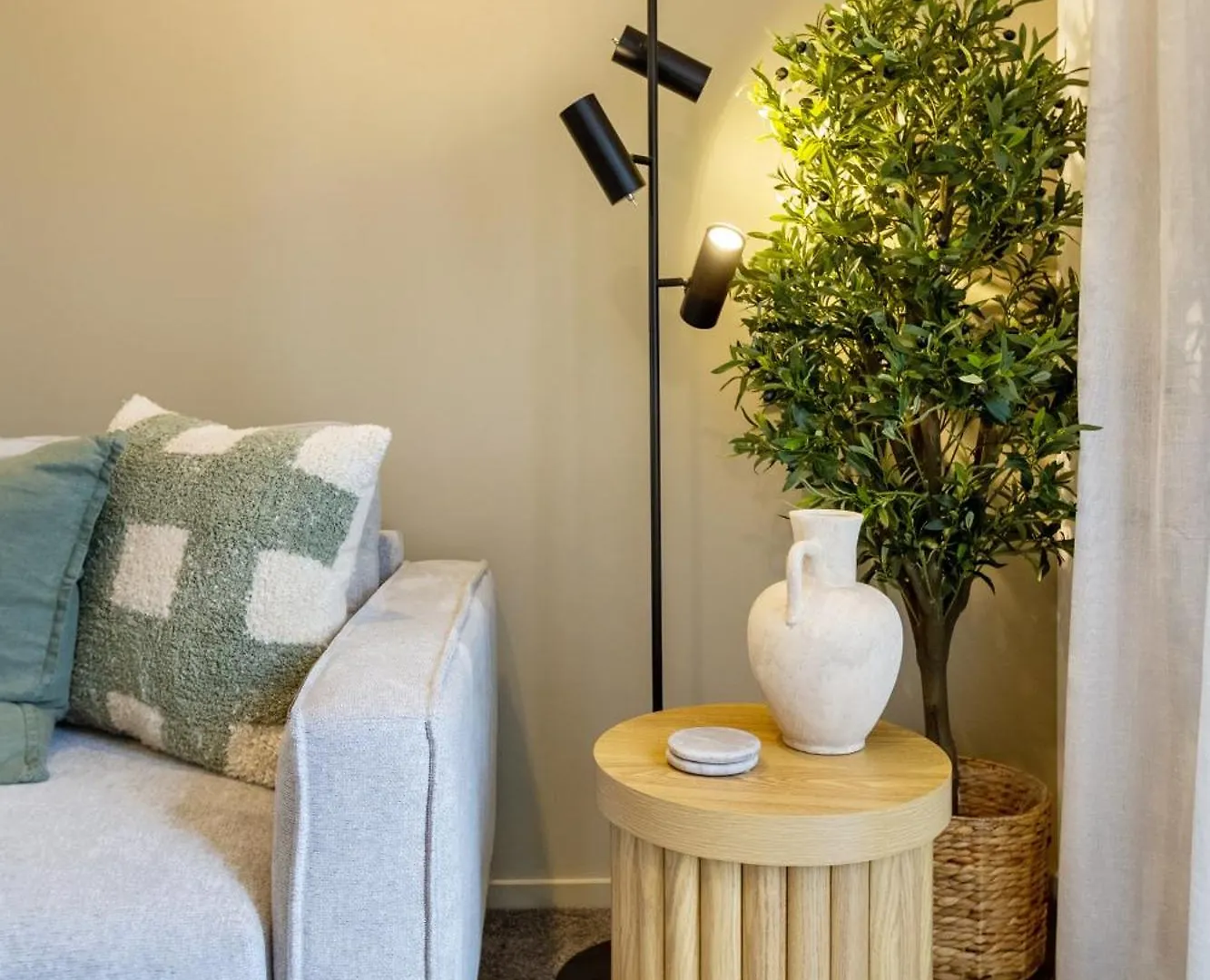 Apartment Ideal Location In Central City - 2 Bed City Views Christchurch